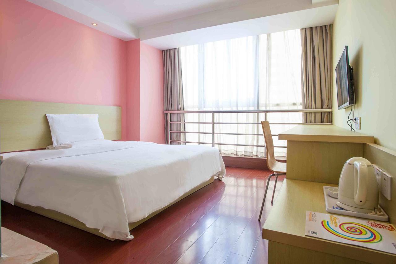 7 Days Inn Yangjiang Xinyue International Studio Bilik gambar