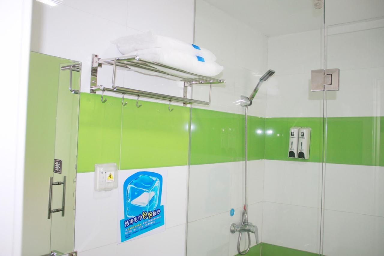 7 Days Inn Yangjiang Xinyue International Studio Luaran gambar