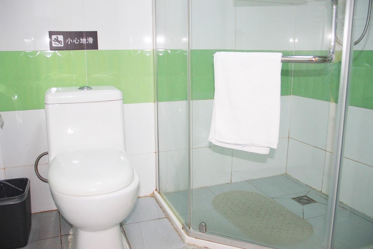 7 Days Inn Yangjiang Xinyue International Studio Luaran gambar