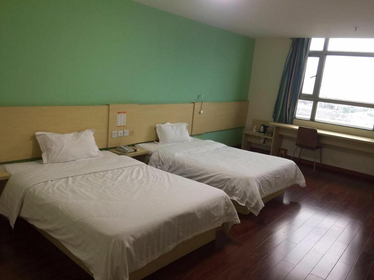 7 Days Inn Yangjiang Xinyue International Studio Luaran gambar